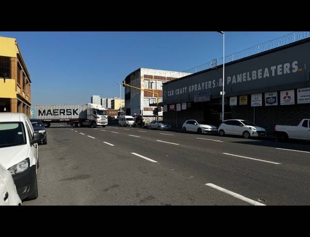364M² FACTORY TO LET IN DURBAN CENTRAL